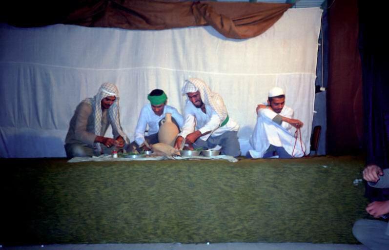 غلام توی بازی های نمایشی هم هنر مند بود.