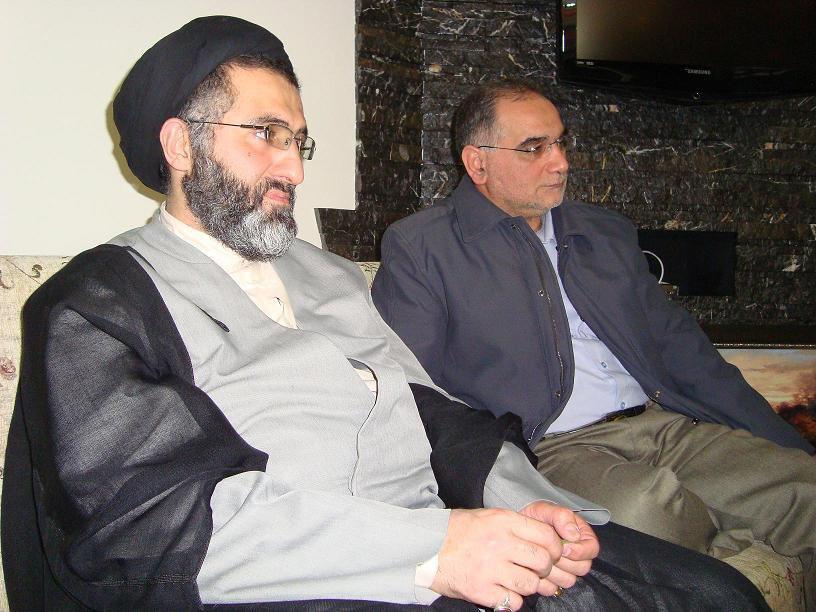 تمام سرمایه زندگی ما موانست با شهدا بوده و بس