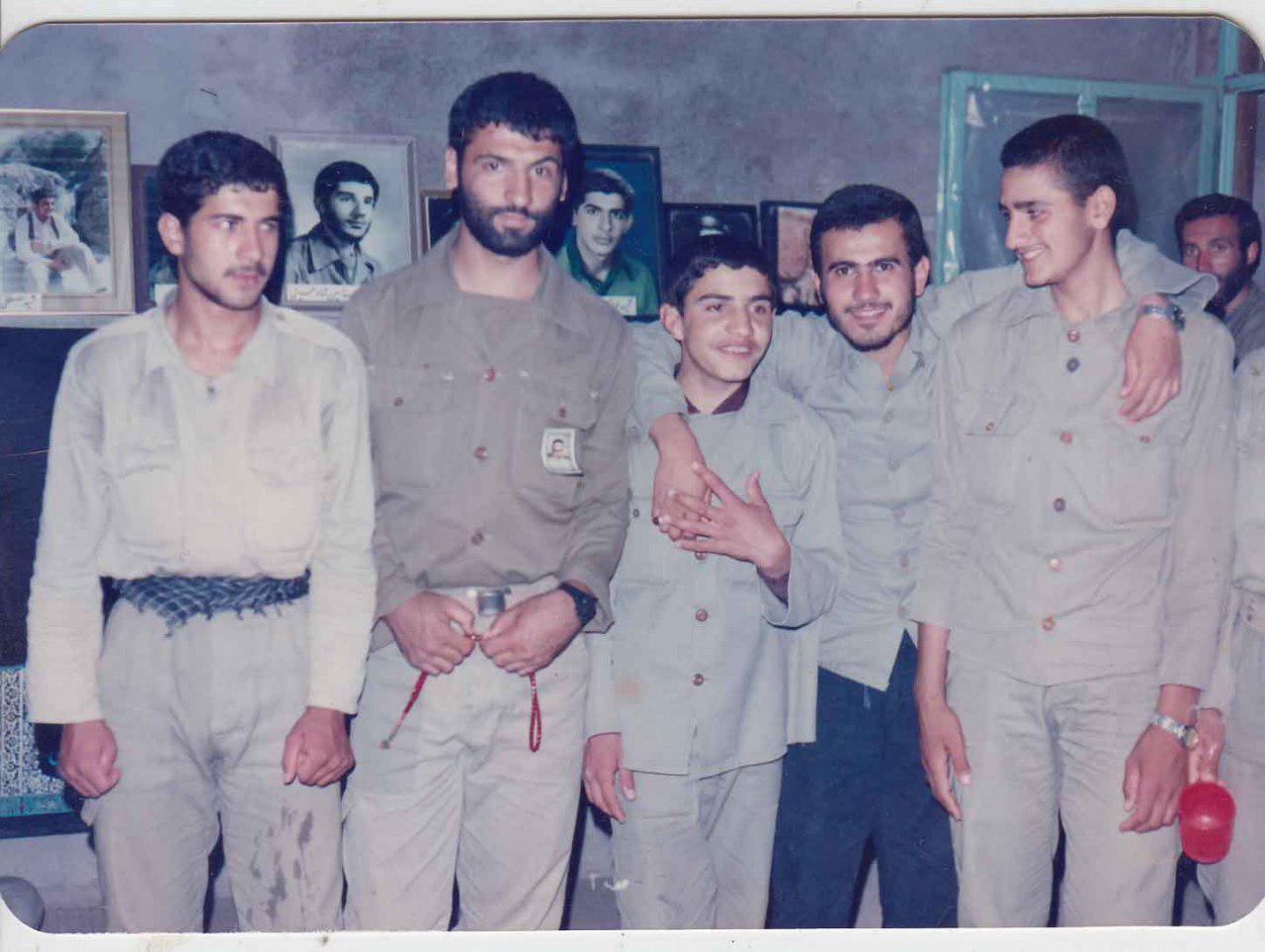 رفیقِ شفیق همه