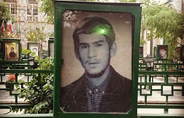 فرماندهی که پیکرخونین معاونش رو از محاصره دشمن بیرون آورد