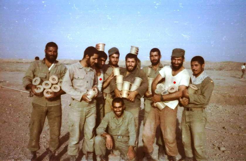 پناه گاه بچه های تخریب زیر چادر مادر