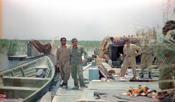 خبر دارشدیم که دشمن داره توی جزیره مجنون تحرکاتی انجام میده